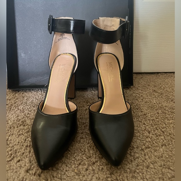 Michael by Michael Shannon pointed toe heels - Picture 5 of 7